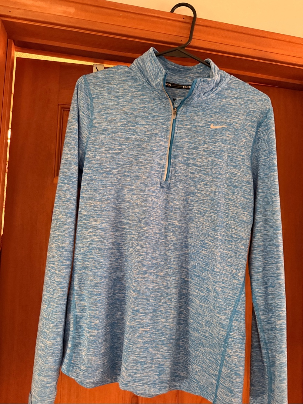Nike women’s Heathered Sky Blue Quarter-Zip Performance Pullover